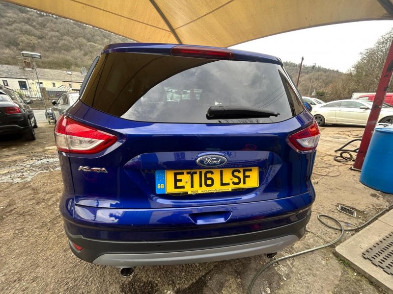 FORD KUGA
