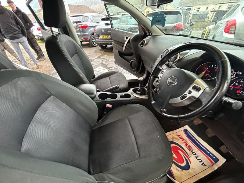 NISSAN QASHQAI