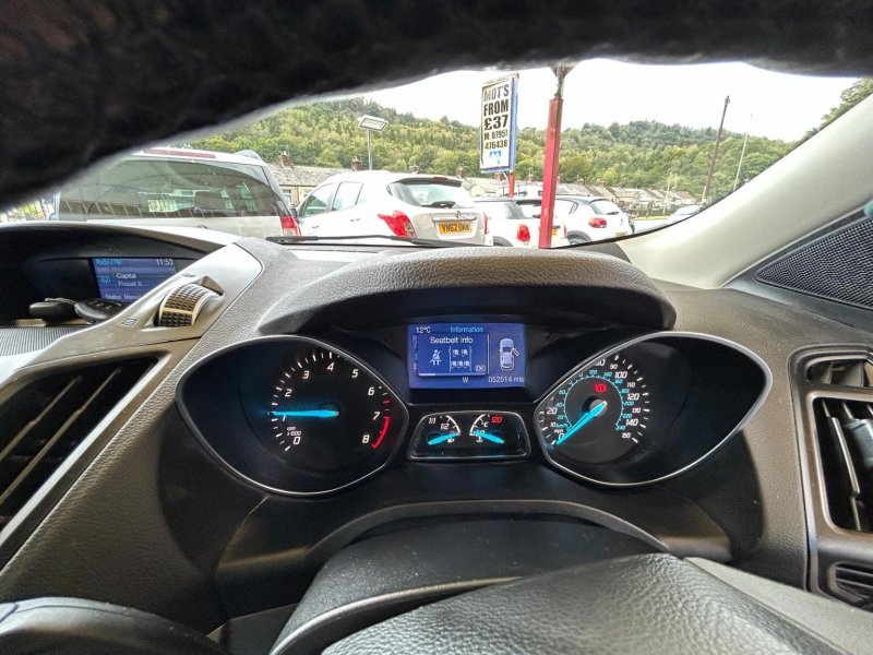 FORD KUGA