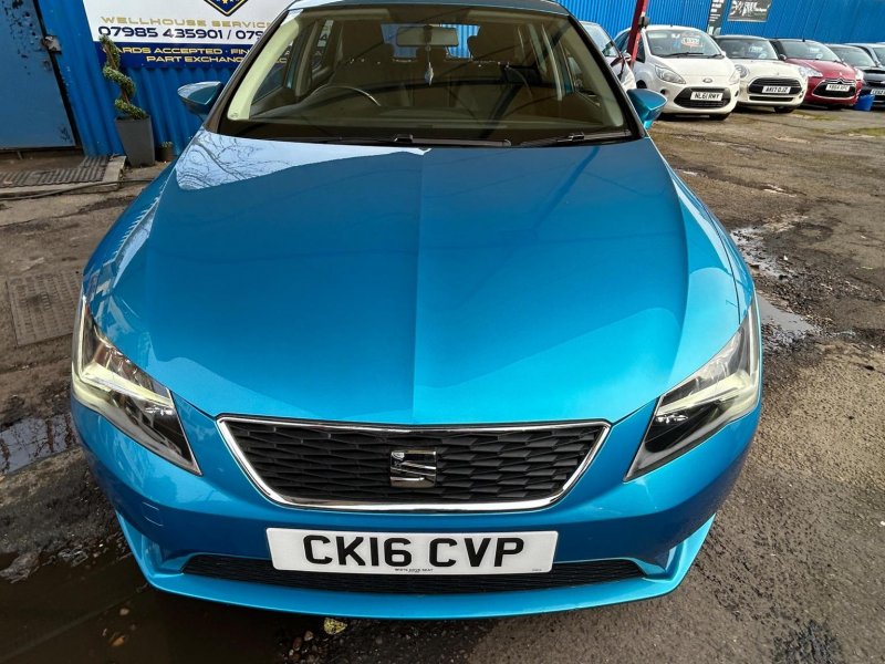 SEAT LEON