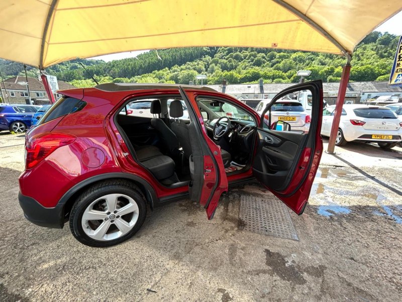 VAUXHALL MOKKA