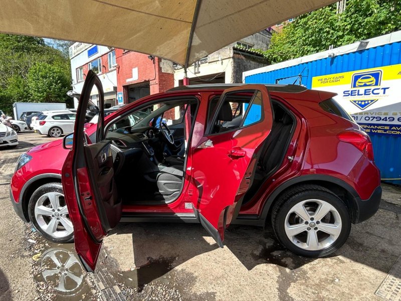 VAUXHALL MOKKA