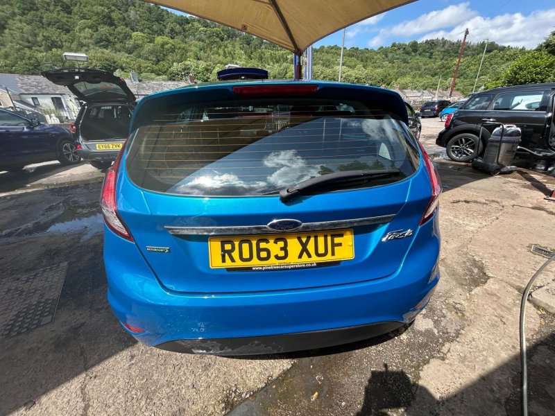FORD FIESTA