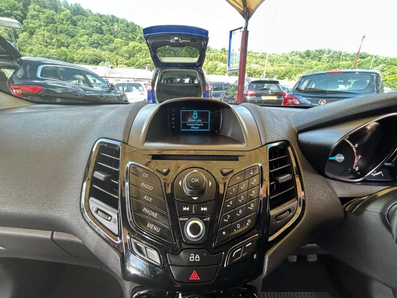 FORD FIESTA