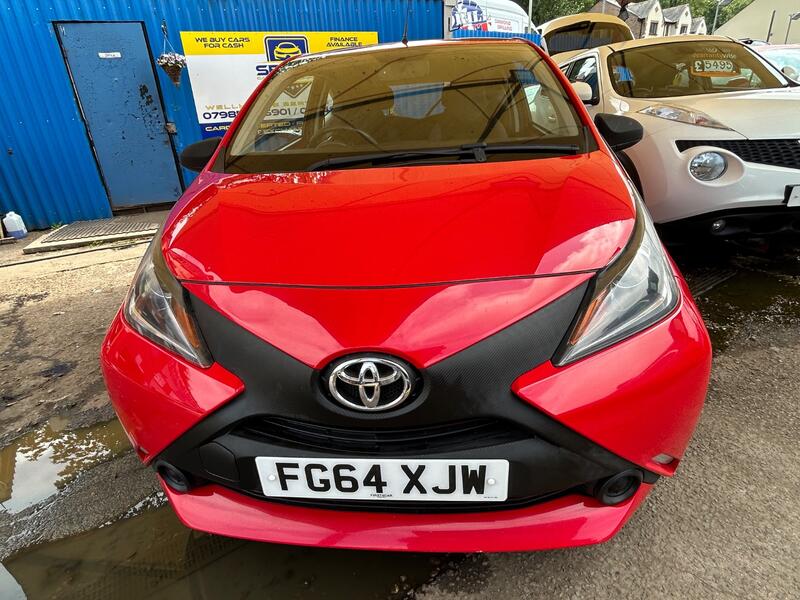 TOYOTA AYGO