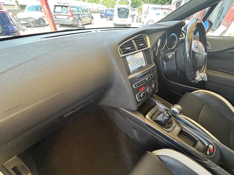 CITROEN DS4
