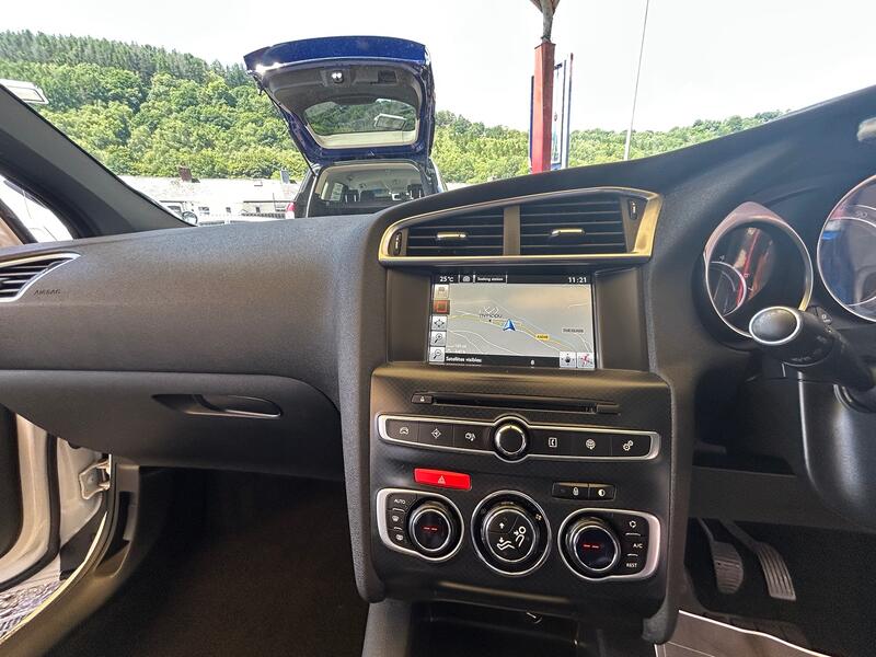 CITROEN DS4