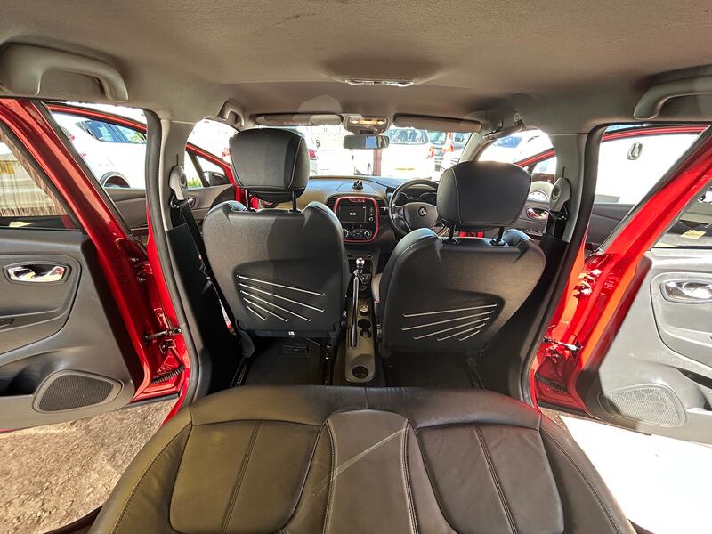 RENAULT CAPTUR