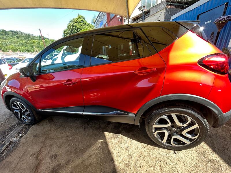 RENAULT CAPTUR
